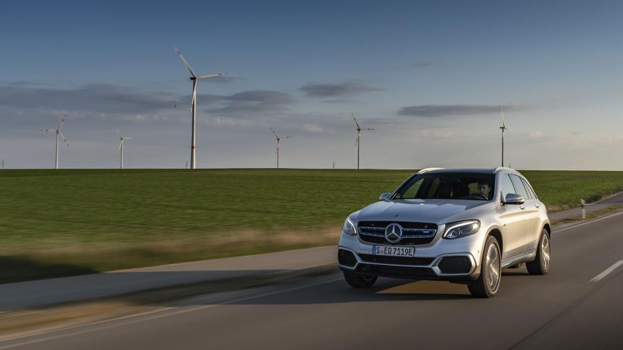  Mercedes-Benz GLC F-Cell 2019 года  (WW) (фото 2 из 40)